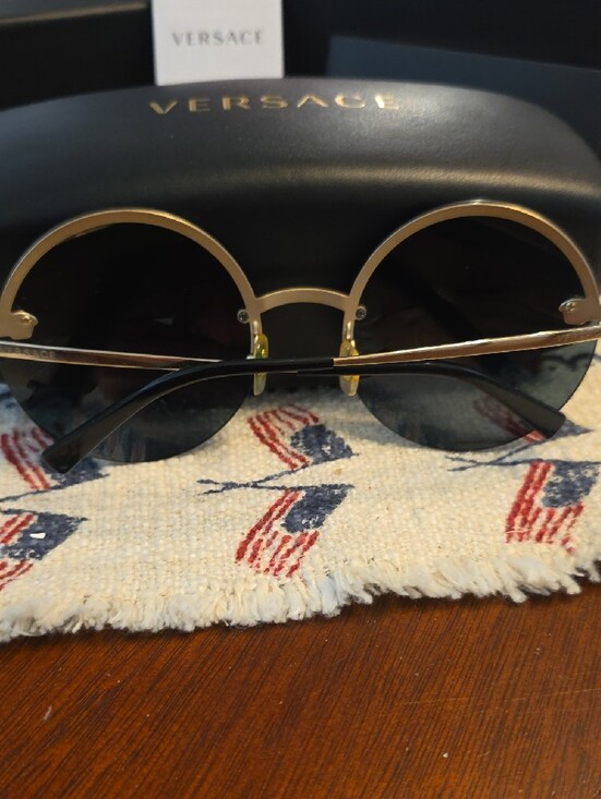 Versace Gold Frame Sunglasses with Pink Gradient Lenses main image 8